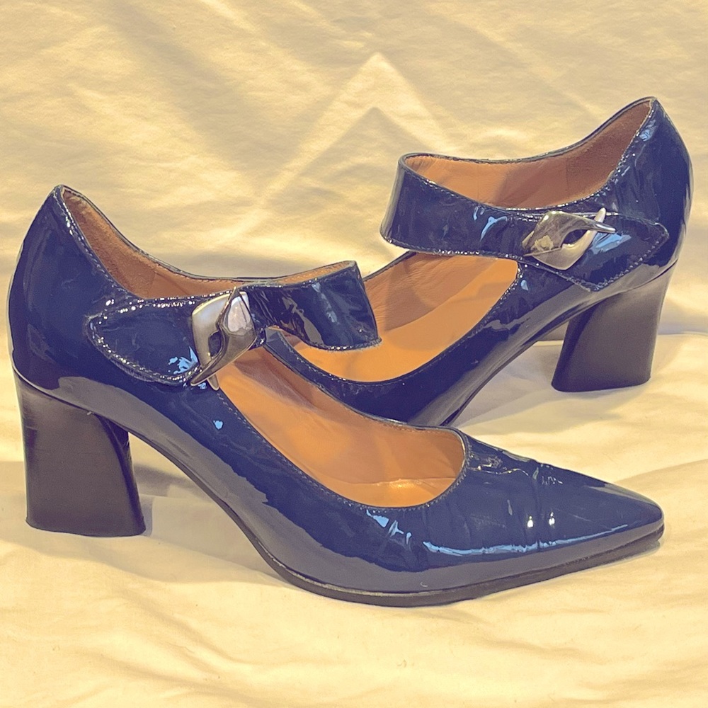 FranceMode patent leather shoes